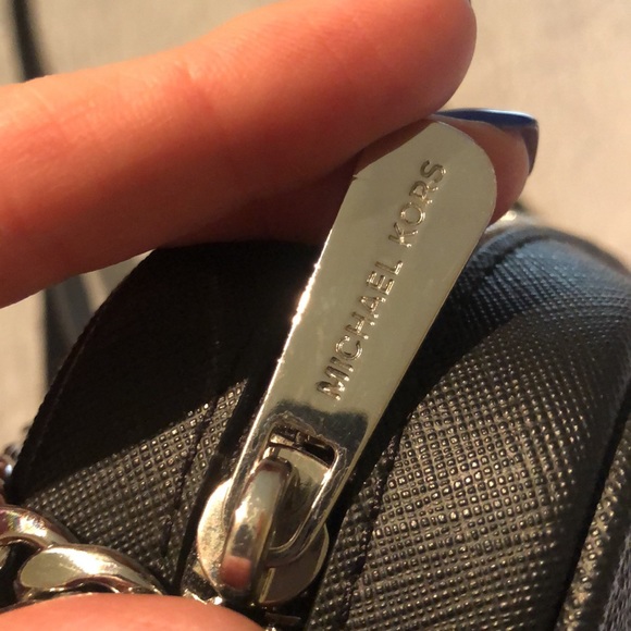 Michael Kors black crossbody neon Union Jack bag - Picture 4 of 11